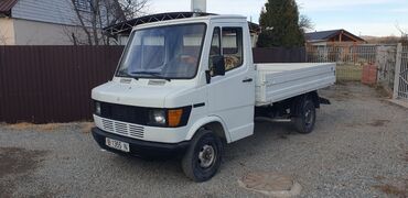 сапоги в хорошем состоянии: Mercedes-Benz T1: 1988 г., 2.4 л, Механика, Дизель, Пикап