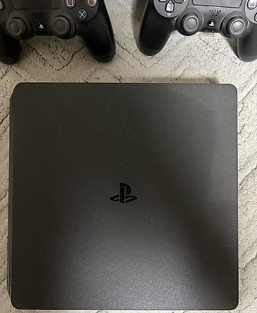 playstation 4 pro 2tb: Sony PlayStation 4 Slim (PS4) — комплект - Модель: PS4 Slim, цвет Jet — 2