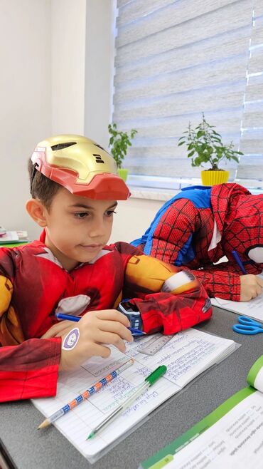 Bayram geyimləri: Milli, karnaval, personaj, hərbi və ziyafət geyimlərinin satışı və -da lalafo.az — 12 Bayram geyimləri: Milli, karnaval, personaj, hərbi və ziyafət geyimlərinin satışı və — 12