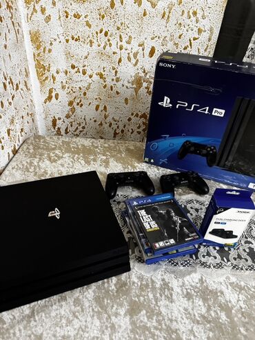 прошитый: PlayStation 4 Pro (модель CUH-7218B), 2ТБ Комплектация: - Консоль PS4