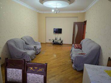 Uzunmüddətli kirayə mənzillər: Xətai Rayonu Xətai Metrosu Ağa Center 2 otaq. Mərtəbə - 16/2 Otaq — 2