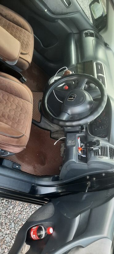 Honda: Honda Civic: 2002 г., 1.5 л, Автомат, Бензин, Хэтчбэк — 9