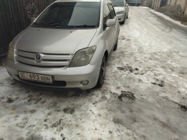 1 9 тди: Toyota ist: 2003 г., 1.5 л, Автомат, Бензин, Универсал