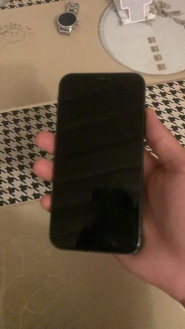 apple watch ultra 1: IPhone 11, 128 GB, Qara, Face ID — 1