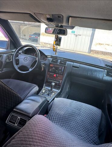 Mercedes-Benz: Mercedes-Benz E-Class: 1998 г., 3.2 л, Автомат, Бензин, Седан — 3