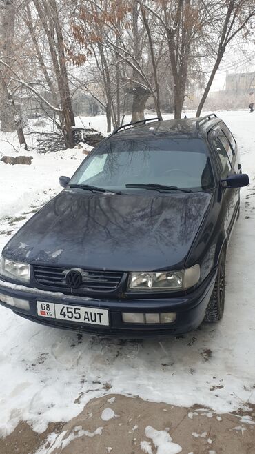 Volkswagen: Volkswagen Passat Variant: 1994 г., 1.8 л, Универсал — 1
