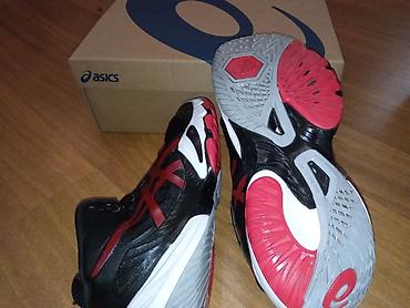 Butslar: Butslar Asics, Ölçü: 43, Yeni — 2