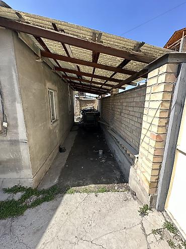 Продажа коттеджей и домов: Продается четырехкомнатый дом от собственнника, двухкомнатная кухня at lalafo.kg — 16 Продажа коттеджей и домов: Продается четырехкомнатый дом от собственнника, двухкомнатная кухня — 16