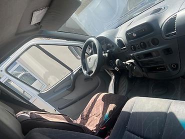 Унаа сатуу: Mercedes-Benz Спринтер: 2001 г., 2.2 л, Кол менен иштөөчү, Дизель, Бус — 4