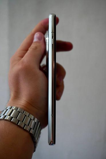 нотинг фон 1: OnePlus 12, Б/у, 256 ГБ, цвет - Белый, 2 SIM — 5