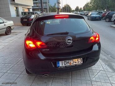 Opel Astra: 1.4 l. | 2011 έ. | 123000 km. | Χάτσμπακ