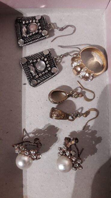 бриллиантовый набор серьги и кольцо: Серьги,кольцо,бижутерия по 150с.Черный жемчуг натур. камень,браслет