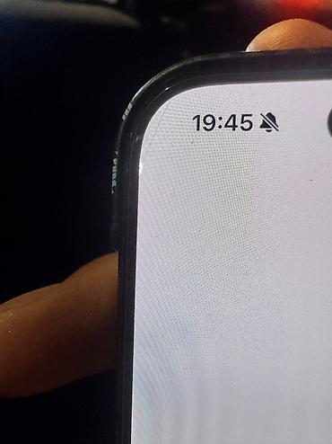 Apple iPhone: IPHONE 15 PRO Есть сколы на экране и царапины .ничего не меняный,не — 13