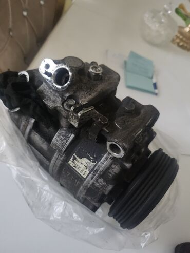 suret qutusu problemi: Avtomobil üçün kondisioner kompressoru.tam islək. bmv740 -dan