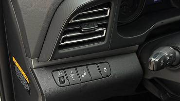 Hyundai: Hyundai Avante: 2018 г., 1.6 л, Автомат, Бензин, Седан — 14