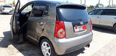 продаю машына: Kia Morning: 2010 г., 1 л, Автомат, Бензин, Хэтчбэк