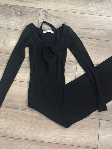 Повседневные платья: Повседневное платье, Миди, Bershka, S (EU 36)