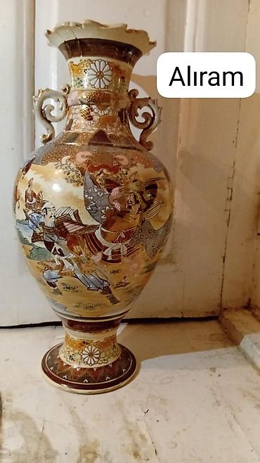 Vazalar: Vaza dəsti, Farfor — 4