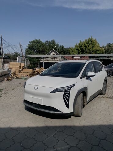 машина мало литровка на рассрочку: JAC : 2024 г., 0.1 л, Автомат, Электромобиль, Кроссовер