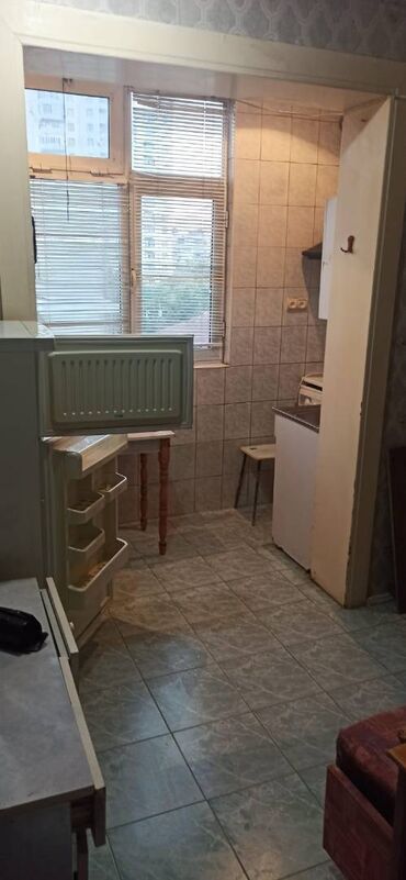 Uzunmüddətli kirayə mənzillər: Yasamalda Qismət şadliq evinə yaxın 9 mertebeli binanın 3-cü — 6