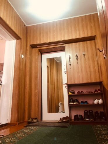 сдаю дом: 85 кв. м, 4 бөлмө, Брондолгон эшиктер, Унаа токтотуучу жай, Сарай
