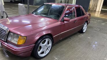 мерс а170: Mercedes-Benz W124: 1991 г., 2 л, Механика, Бензин, Седан