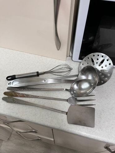 эмалированная посуда: Другая посуда и кухонный инвентарь