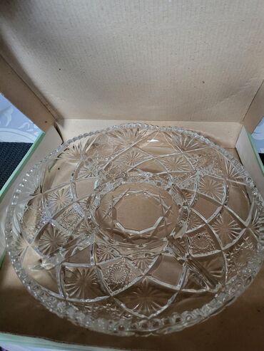 Ostalo posuđe: Velik nov,vintaz stoni tanjir univerzlani. Tanjir,posuda,za grckalice na lalafo.rs — 15 Ostalo posuđe: Velik nov,vintaz stoni tanjir univerzlani. Tanjir,posuda,za grckalice — 15