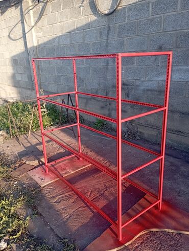 Откатные ворота: Элегантные кованые ворота черного цвета с изящными золотистыми — 35