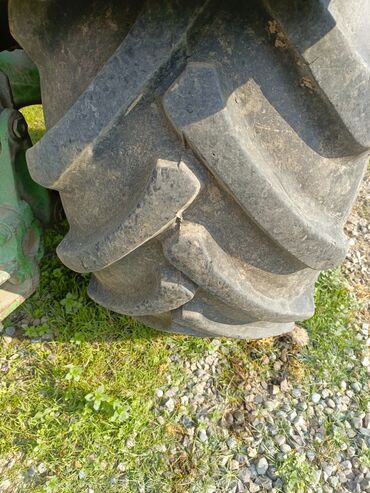 Traktorlar: QİYMƏT 5800 salam traktorun heç bir prablemi yoxdu sənətlər tam — 3