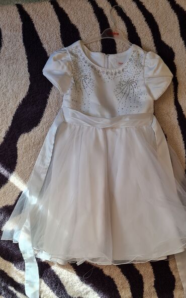 белая блуза: Детское платье, цвет - Белый, Б/у