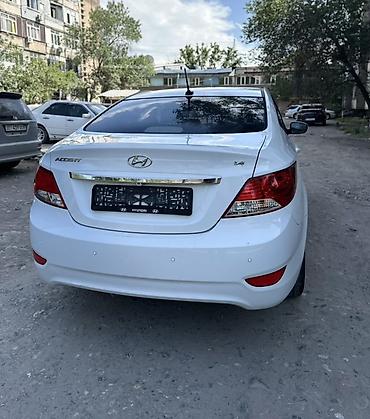 hyundai ionic: Hyundai Accent: 2019 г., 1.4 л, Автомат, Бензин, Седан — 4