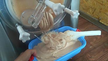 Производство мороженого: Профессиональный фризер для производства мороженого/гелато, твердого — 4