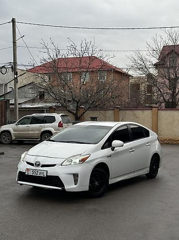 Toyota: Toyota Prius: 2013 г., 1.8 л, Вариатор, Гибрид, Хэтчбэк — 3