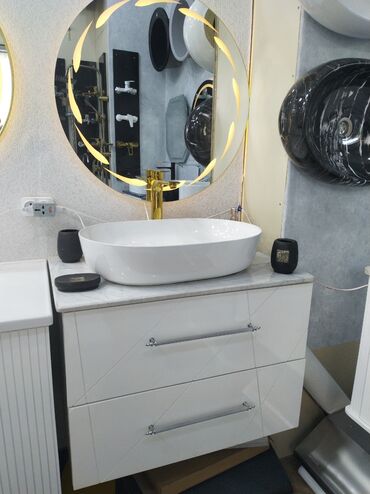 hamam ucun sushilka: Oval formalı ağ rəngli umivalnik, ağ rəngli, iki çekmeceli dolabın