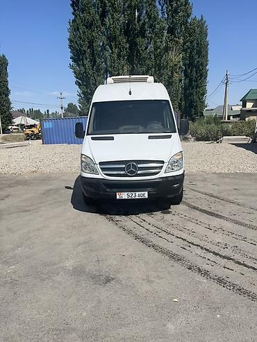бус холодильник: Mercedes-Benz Sprinter рефрижератор, длинная база, высокая крыша — 1