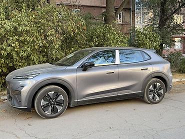 lynk ko: Электромобиль кроссовер (5 дверей), серый металлик. Кузов и — 3