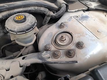 shuma: Honda Accord: 2004 г., 2.4 л, Типтроник, Бензин, Седан — 8