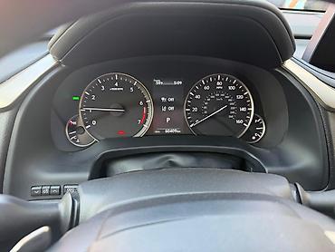 Lexus: Lexus RX: 2021 г., Бензин — 15