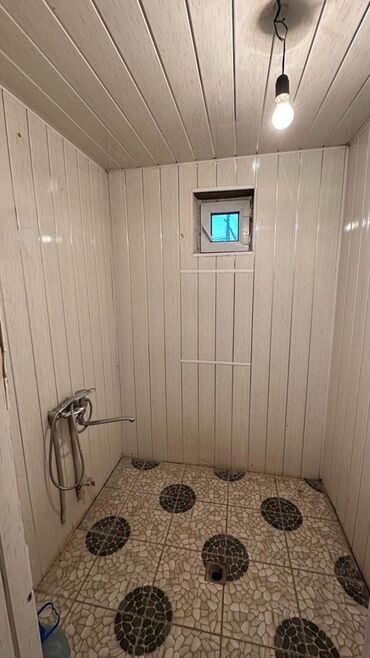 сдаю дом на длительный срок рядом просп жибек жолу бишкек: 50 м², 2 комнаты