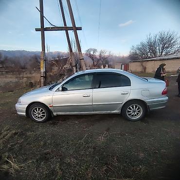 smart open: Toyota Avensis: 2001 г., 2 л, Механика, Бензин, Седан — 4