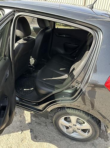 subaru бишкек: Chevrolet Spark: 2017 г., 1 л, Автомат, Бензин, Хетчбек — 4