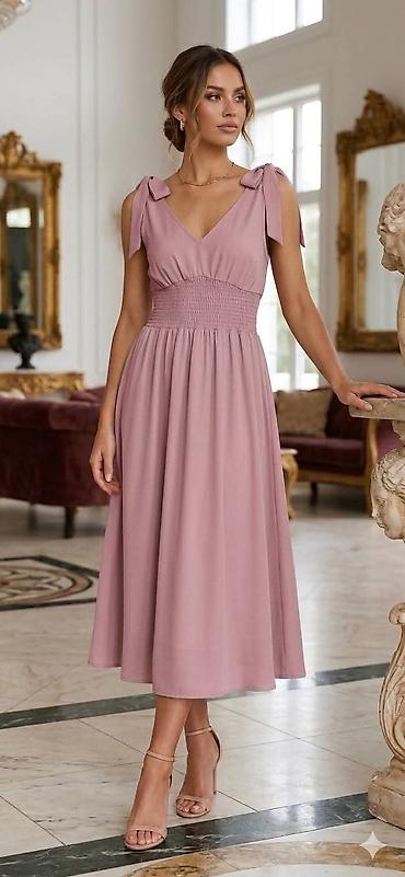 vaneli bor: Elegantna midi haljina sa mašnama na ramenima - Model: midi dužina — 3
