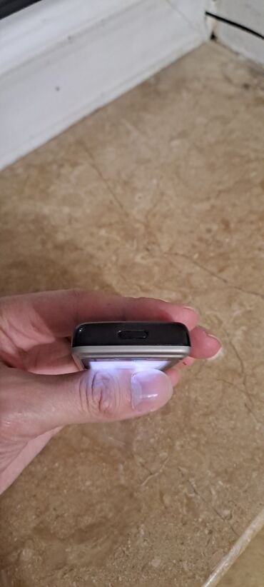 Nokia: Nokia 6300 4G, rəng - Gümüşü, Düyməli — 4