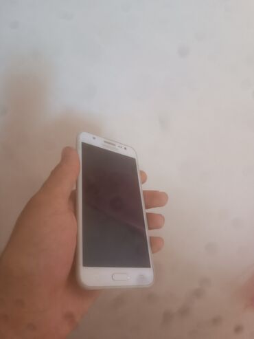 samsun a35: Samsung Galaxy J5, 16 GB, rəng - Ağ, İki sim kartlı