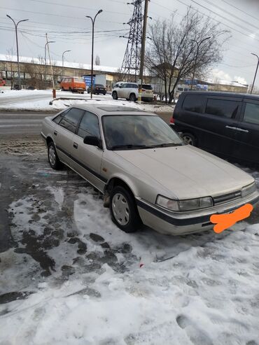 мазда кронуз: Mazda 626: 1989 г., 2 л, Механика, Бензин, Хэтчбэк