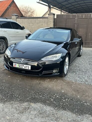 Tesla: Tesla Model S: 2015 г., Электромобиль, Хэтчбэк — 1