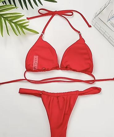 Çimərlik geyimləri: Qırmızı üçbucaq bikini dəsti - 2 hissə: üçbucaq kəsməli sinə üstü + — 5