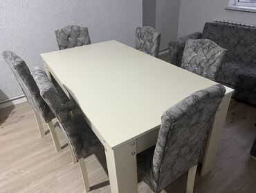 lalafo az islenmis taxtlar: Qonaq otağı üçün, Dördbucaq masa, 6 stul