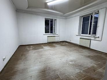 сдаю 2 комнаты: 🏠 СДАЮТСЯ 2 КОМНАТЫ Чистые, спокойные комнаты на 2-м этаже. 🚿 Душ + — 2